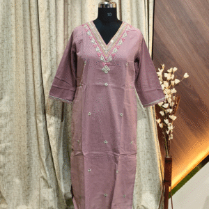 4137 - Long Kurtis