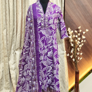 5624 -  Anarkali kurtis with duppatta