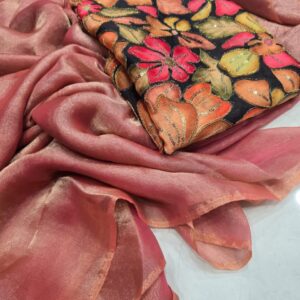 Designer Saree with Artistic Floral Work Blouse Piece
