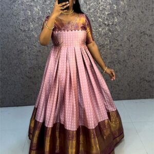 Elegant Traditional Anarkali Gown with Rich Border Detailing😍✨