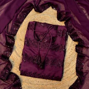 Graceful Kurti Ensemble with Embellished Shawl | Premium Party Wear