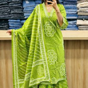 Women Green Printed Kurta with Palazzo & Dupatta
